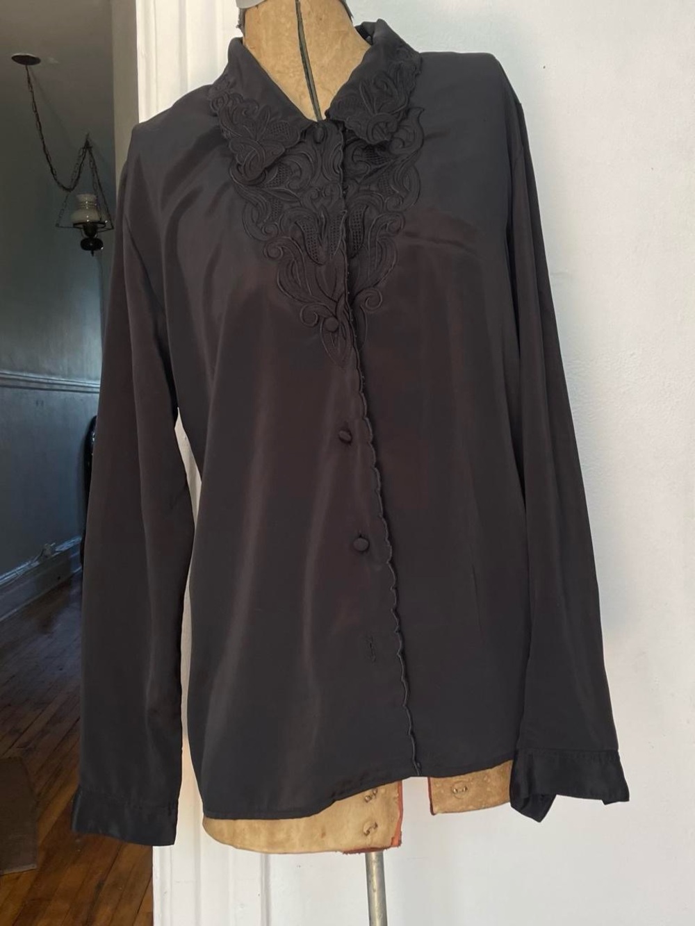 Black Embroidered Collared Long-Sleeve Women's Blouse